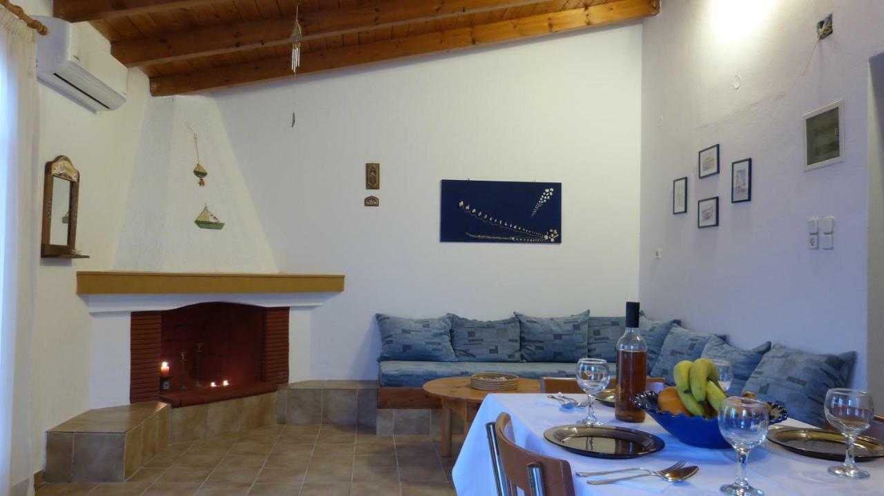 Theathina Villa Kalamaki  Exterior foto